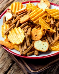 Chips, Crackers, Nuts & Snacks