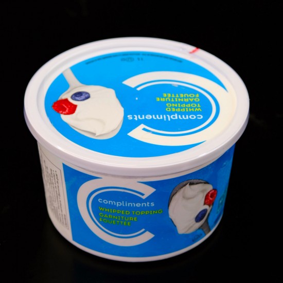 Compliments Whipped Topping (1L)