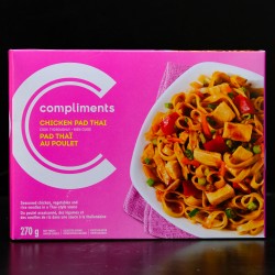 Compliments Chicken Pad Thai (270g)