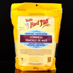 Bob's Red Mill Medium Grind Whole Grain Cornmeal (680g)